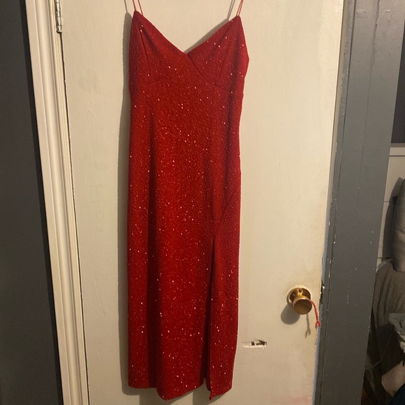 Red sparkle dress - Picture 1 of 4